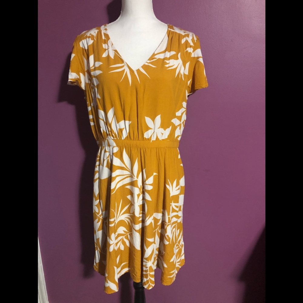 Old navy mustard Dress
